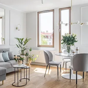  Apartament White Superior By Oneapartments